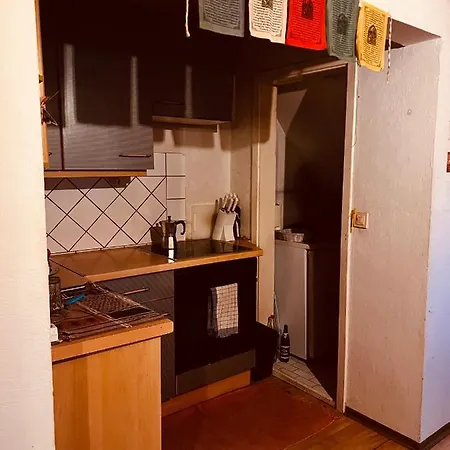 Проживание в семье Private In Innerstadt *